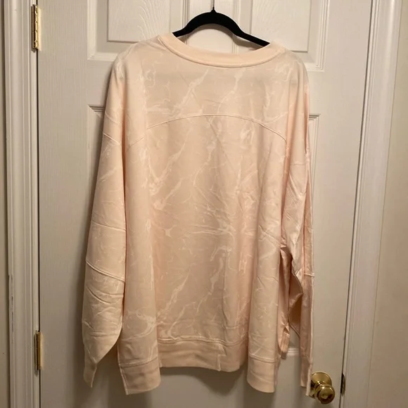 All in Motion Ivory French Terry Sweatshirt…size 4X - Picture 2 of 6